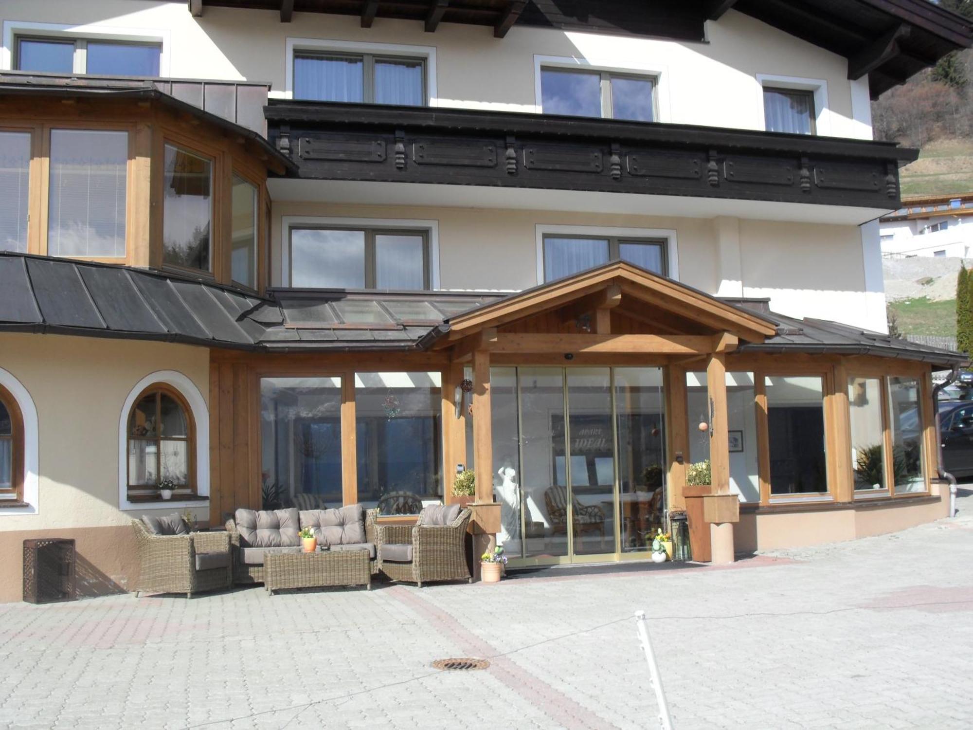 Apart Hotel Ideal Ladis Exterior foto